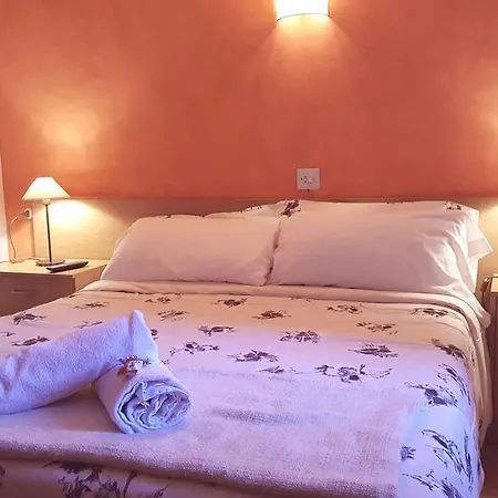 Hostal La Cuineta De Cal Triuet-2