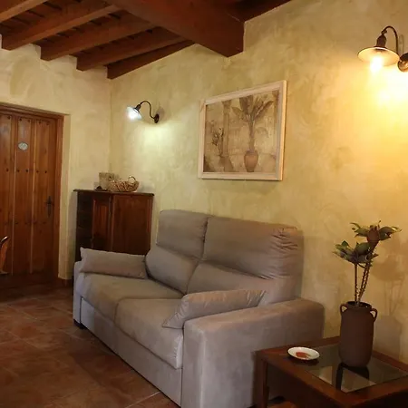 Apartamentos Rurales La Solana-2