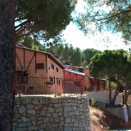 Alojamientos Rurales El Grial-3