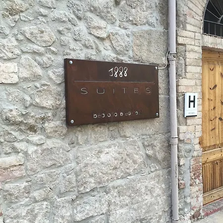 Hostal 1888-3