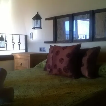 Alojamiento Turistico Rural El Yelmo-3