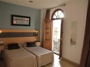 Hostal Plaza Ruiz-3