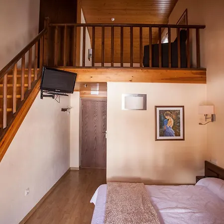 Hotel Avet-2