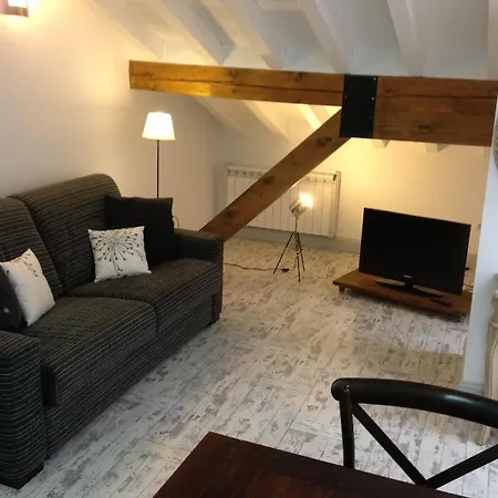 Apartamentos Rurales La Villa de Piedra-2