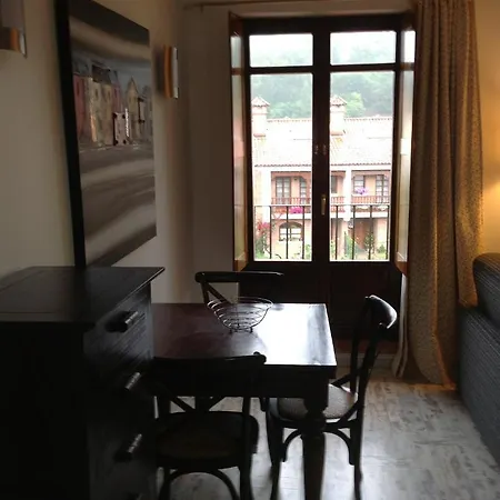 Apartamentos Rurales La Villa de Piedra-3