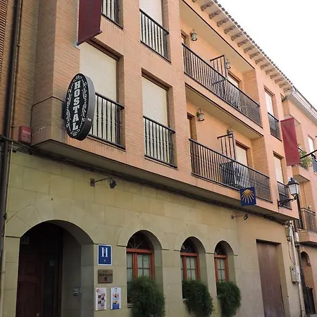 Hostal Villa de Navarrete-3