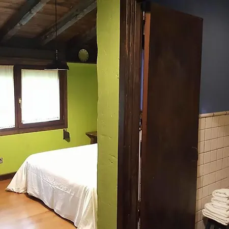Hostal Itzalargikoborda-3