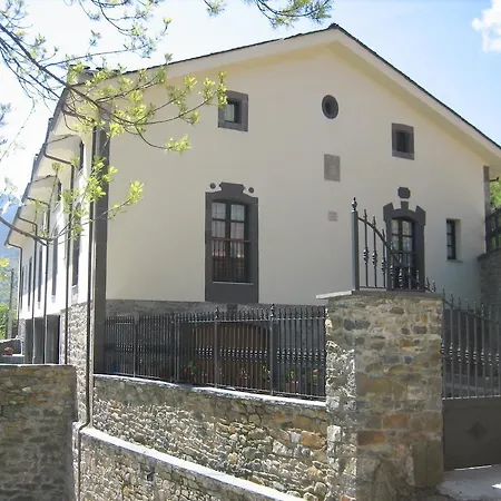 Apartamentos Rurales Casa Baltasar-3