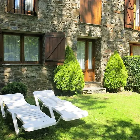 Apartamentos Rurales Les Barnedes-3