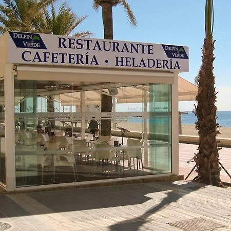 Hostal Delfin Verde-2