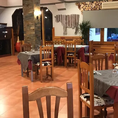 Hostal Venta Del Peral-3