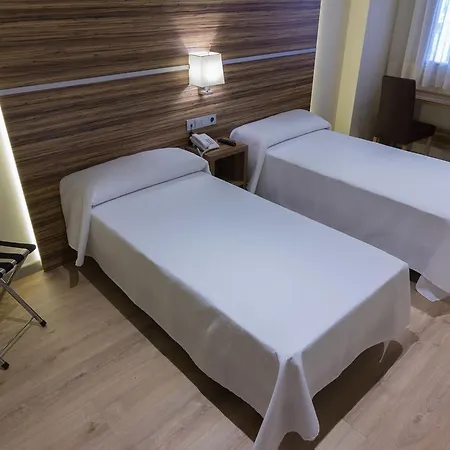 Hotel Novo Cándido-3