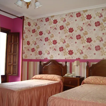 Hosteria Peña Sagra-3