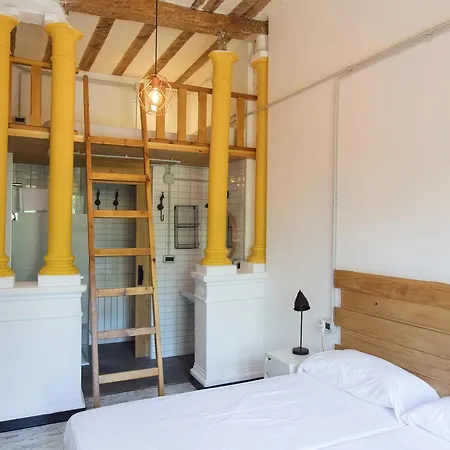 Green River Hostel-2