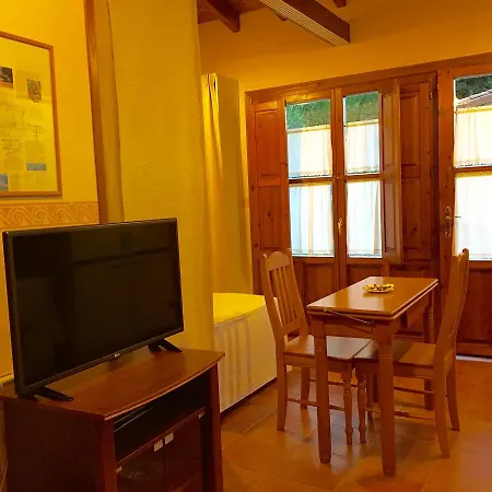 Apartamentos El Pradon De Santa Marina-3
