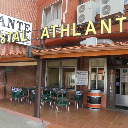 Hostal Athlanta-3