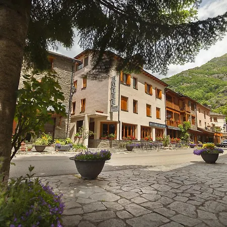 Hotel Llacs De Cardos-2