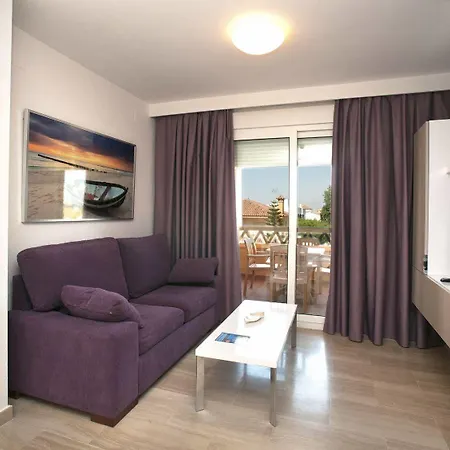 Apartamentos Leo Rentals-3