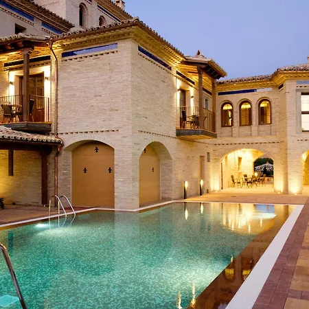 Hotel Villa De Alquezar-2
