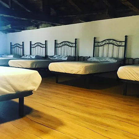 Albergue Rosalia / Pilgrim Hostel-2