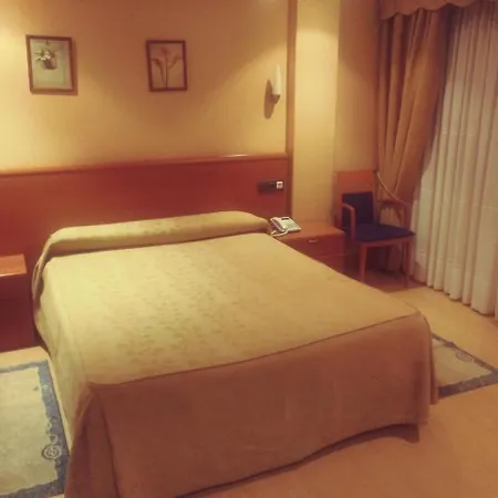 Hotel Orly-2