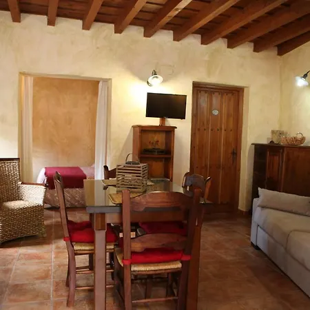 Apartamentos Rurales La Solana-3