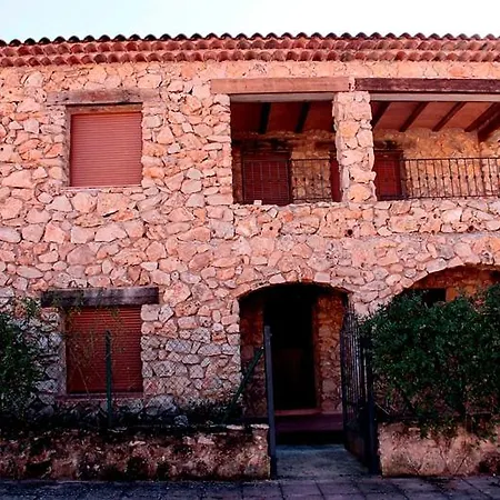Casa Rural Nacimiento Rio Mundo-3
