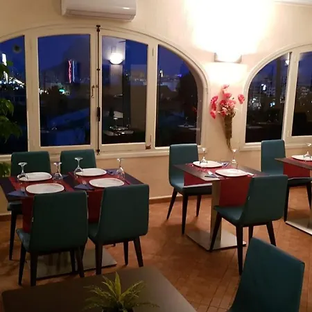 Hotel Rocinante-2