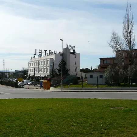 Hotel Vilobi-2