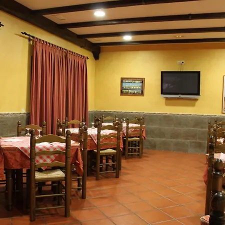Hostal Santa Ana-2