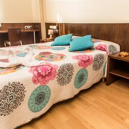 Hostal Nirvana-3