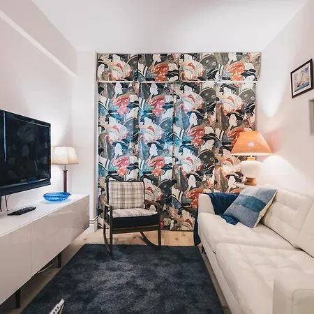 Urruti Apartment By People Rentals-2