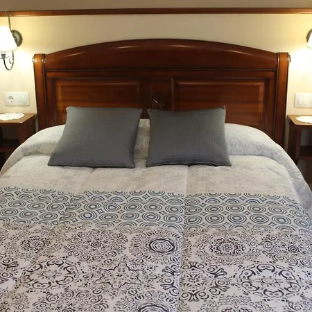 Apartamentos La Lula-3