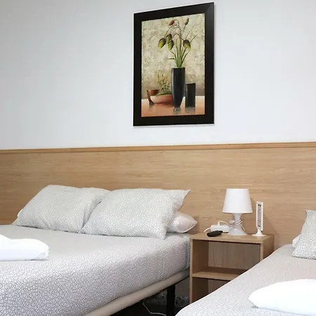 Hostal Milmarcos-2