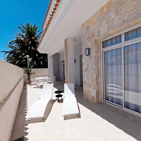 Apartamentos La Laguna II Luxury Apartments-2