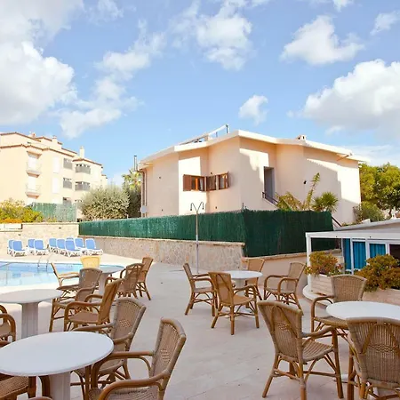 Apartamentos Sol Y Mar-2