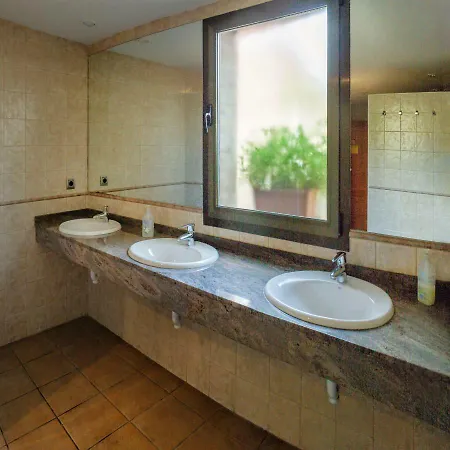 Albergue San Saturnino-3