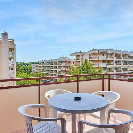 Inter Apartments-2
