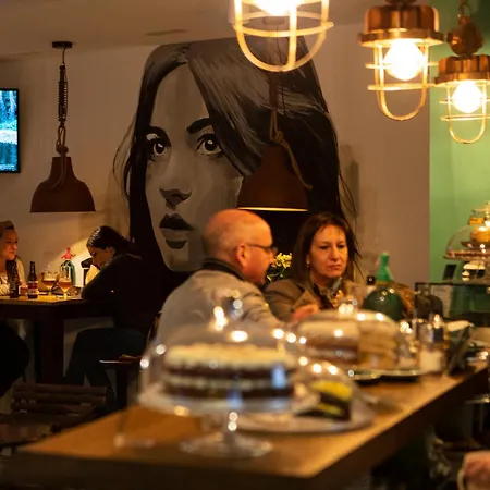 Winederful Hostel&Café-2