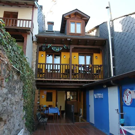 Micro-Hostal La Puerta del Perdón-2