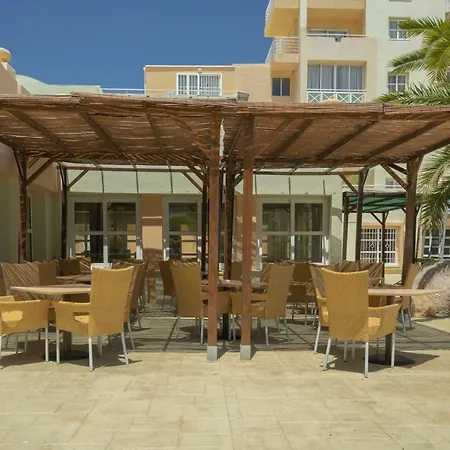 Apartamentos Mar Y Golf-2