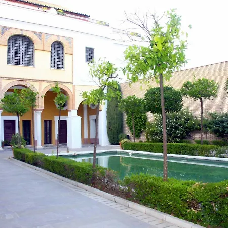 Saavedra Free Parking Cordoba Center-3