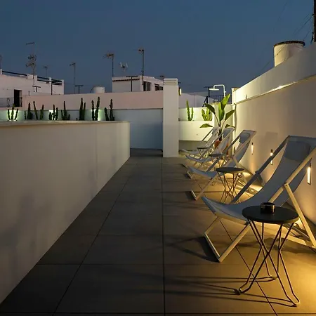 Apartamentos y estudios céntricos Conil Home Suite-3