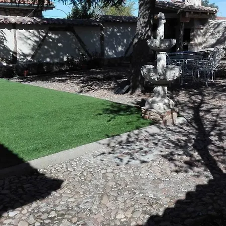 Casa Rural Pedraza-3