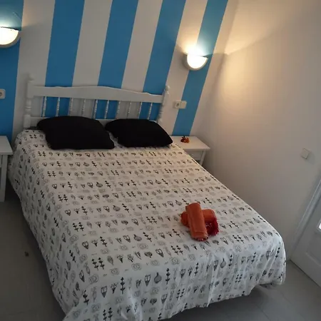 Puerto Del Carmen Center - New Apartment By The Pool And Private Parking-2