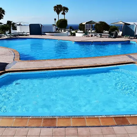 Puerto Del Carmen Center - New Apartment By The Pool And Private Parking-3