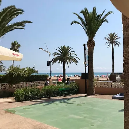 Apartamento En Primera Linea De Playa-2