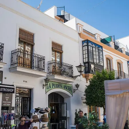 Suite Plaza de la Laguna by Dulce-2