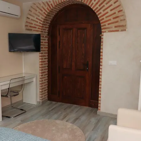 Apartamentos turísticos Desiree-2