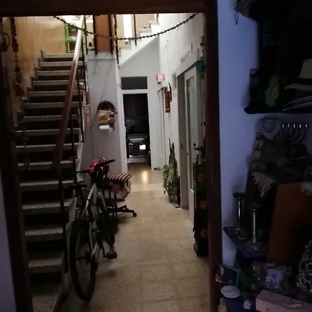 Casa Roja-2